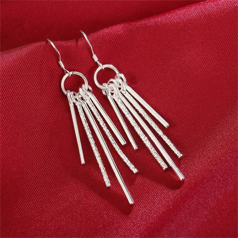 Elegant 1 Pair 925 Silver Plated Luxury Frosted Drop Earrings Fashion Charm Women Birthday Party Wedding Birthday Gift Jewelry - Silver - View 1