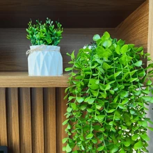 Kit With 2 Decorative Vases With Artificial Foliage: Hanging Eucalyptus And Foliage With Bow - Cinturinha