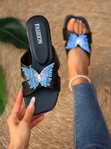 女士时尚圆头黑蝴蝶便鞋