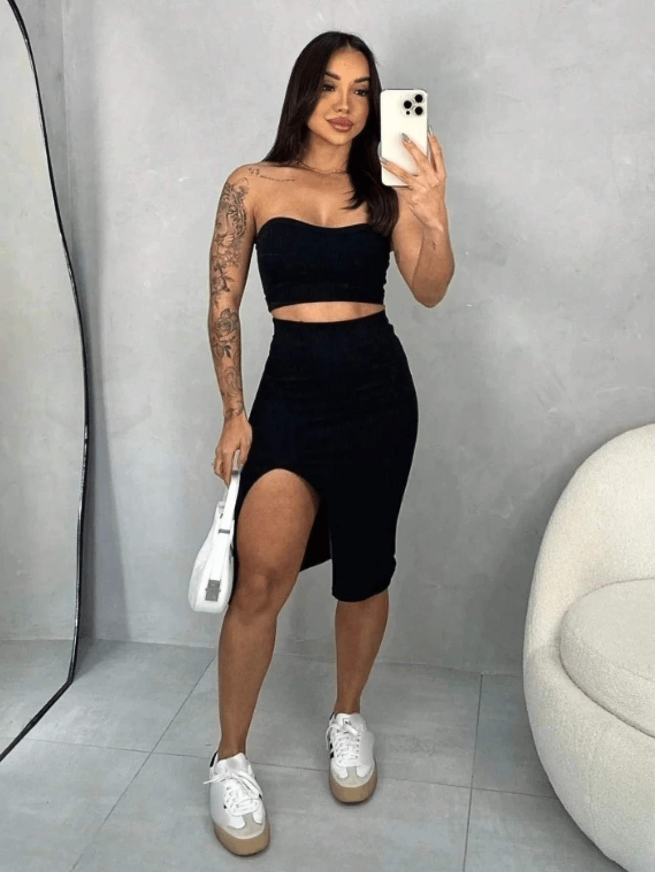 Women Two-Piece Outfits - 黑色 - 查看 1