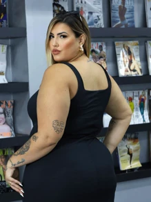 Plus Size Midi Dress With Square Neck And Front Slit PAZME - 黑色 - 查看 5