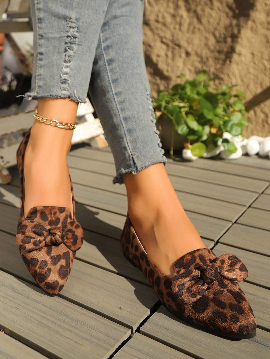 1 双女士休闲平底一脚蹬鞋，低帮，仿麂皮鞋面，PU 衬里，橡胶鞋底，轻质尖头，蝴蝶结装饰，适合所有季节