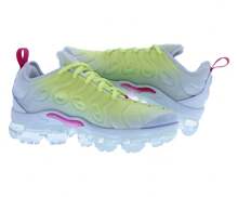 Nike Air Vapormax Plus Womens Shoes - Blue Tint/Fireberry - View 4