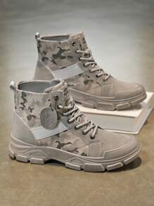 Large Size Four Season Spring/Summer Outdoor Casual Sports Shoes, Wear-Resistant, High Cut, Thick Sole, Height Increasing Camouflage Men's Shoes