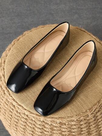 女士方头软皮芭蕾平底鞋，法式一脚蹬乐福鞋，春夏季舒适平底正装鞋，黑色防滑面试/工作鞋，加大码