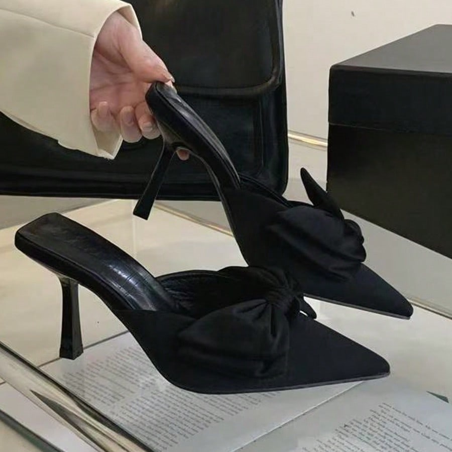 Sandalias de tacón alto con puntera en punta y lazo francés para mujeres, de color negro, con diseño de aspecto etéreo, adecuadas para fiesta y co