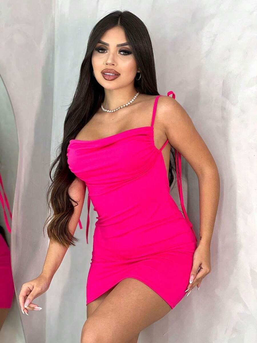 Short Gringa Dress, Tie On The Shoulder, Cord, Bare Back, All Tie On The Shoulder, Without Bra, Bare Back, Lifts Bum Bum - 玫紅色 - 查看 1