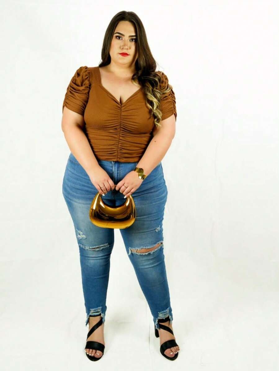 blusa curvy manga corta
