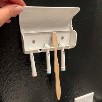 6 Card Slot Wall Mounted Toothbrush Holder With Lid, Plastic Self-Adhesive Toothbrush Holder Perfect For Dorm Bathrooms And Showers, Can Hold Up To 6 Toothbrushes, Compatible With CrossAction, Extra Clean