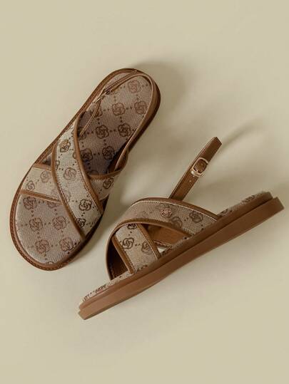 女士厚底搭扣凉鞋，波西米亚风印花，露趾设计，舒适坡跟，时尚优雅，百搭，适合海滩、春秋季穿着