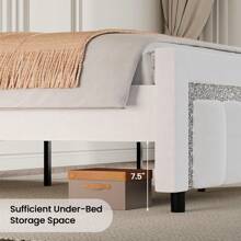 Twin/ Full/ Queen Bed Frame With Headboard, Velvet Upholstered  Bed Frame With Vertical Channel Tufted Headboard And Footboard, Soft Bed Frame With Diamond Headboard, No Box Spring Needed, Easy Assembly, Pink/ White/ Black, Twin/ Full/ Queen * Bed Frame Queen Queen Bed Frame Bed Frame Full Full Size Bed Frame King Size Bed Frame Twin Bed Frame Room Decor Home Decor Christmas Decor Bedroom Decor Valentine Day Decor Storage Living Room Decor Furniture House Decor - 白色 - 查看 5