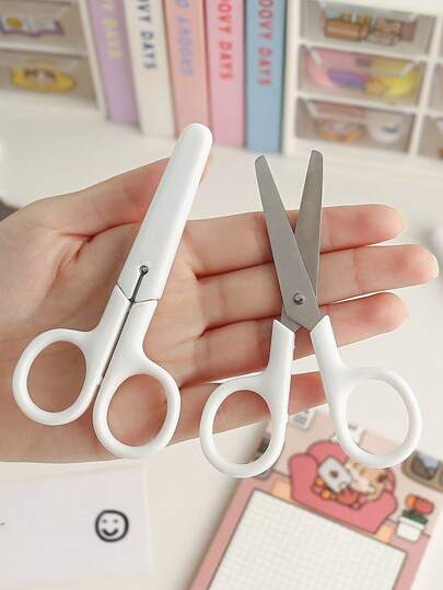 1pc Mini Scissors With Cap Simple White Stainless Steel Blade Cutter Round Tip For Scrapbooking Handwork,Back To School,School Supplies