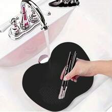 带吸盘的硅胶苹果设计粗糙纹理垫，硅胶粗糙纹理垫美容工具，化妆刷清洁垫，有大号和小号可供选择，圣诞礼物