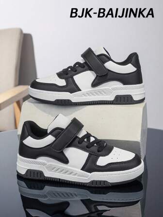  BJK-BAIJINKA Street Wear-Resistant Style Black And White Shoes, Low-Top, Non-Slip And Slip-On Student Party And Black And White Leisure Sports Shoes.