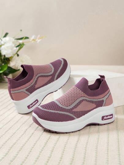 秋冬款女士透气网眼厚底运动鞋，轻便防滑，时尚百搭休闲鞋