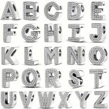 1 件银色闪亮锆石经典百搭 26 英文字母串珠吊坠适合原创蛇手链项链钥匙扣吊坠串珠适用于 DIY 珠宝制作女士生日礼物送给朋友