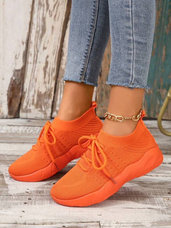 Tênis esportivos slip-on de malha respirável, sola macia feminina, plataforma leve, tênis de corrida casual