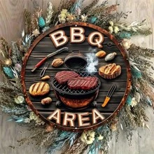 Área de Churrasco Circular de Madeira com um Logo de Madeira Inspirado em Arte de Parede Vintage de Churrasco, com Decorações Externas com Imagens de Bife e Ferramentas, Acessórios Retrô de Bar/Café/Terraço do Quintal, com Diâmetro de 19,8 cm.