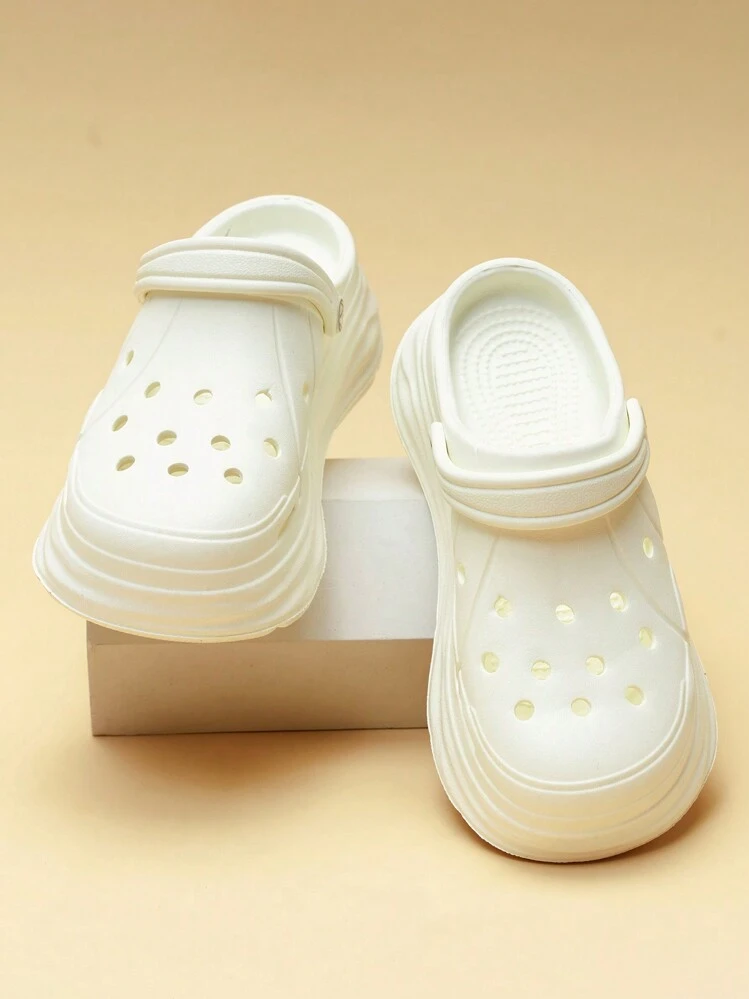 Women's Thickened EVA Material Slippers, Lightweight Comfortable Soft Shoes, Solid Color, Indoor Slippers, Versatile Soft Bottom Casual Breathable Sandals, Flat Shoes - White - View 1