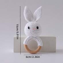 1pc Hand Knitted Rabbit Rattle - Soft Plush Rabbit Ring Toy, Multi-Color Rabbit Baby/Infant Rattle Toy, Baby Sleep Aid Tool, Concentration Training, Easy To Grab Suitable For Infants And Toddlers, Mixed Textile, Promotes Visual And Auditory Development, And Trains Their Grasping Of Baby Toys, Attracts Baby's Attention, Soothing Ringing Sound, Suitable For Nursery Decor, Cognitive Development, Suitable For Easter, Christmas, Birthday And Newborn Gifts, Easter Gift