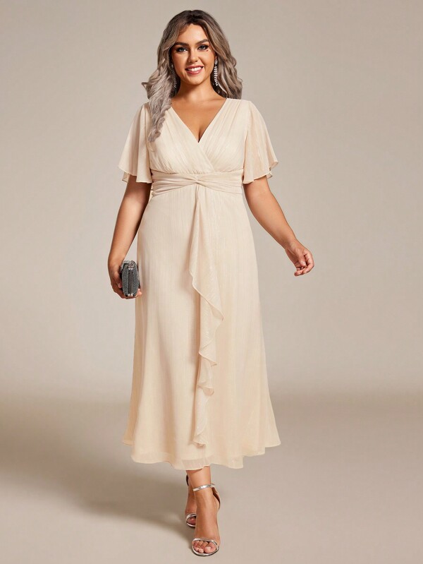 EVER-PRETTY Plus Size Elegant V Neck Ruffle Sleeve Ruched Waist Bridesmaid Dress Champagne Spring Dresses