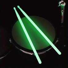 1 Paio di Bacchette Luminose Verde Brillante - Bacchette Fluorescenti Tipo 5A per Esibizioni dal Vivo, Batteristi Professionisti e Principianti - Perfette per Appassionati di Batteria e Amanti della Musica