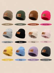 定制无檐便帽，个性化冬帽，皮革补丁针织帽，适合任何年龄段的冬季无檐便帽。涤纶定制无檐便帽，冬季