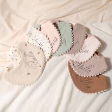 3 Stück/Set personalisierte bestickte Namen Baby Lätzchen, Sabberlatz, Baby Geschenke für Jungen und Mädchen, multifunktional, dekorativ, Buchstaben, stilvolle, moderne, farbige, süße, niedliche, lässige, individuelle, personalisierte, einzigartige, personalisierte Baby Lätzchen, gemütliche Kinder, schicke Herbst, Erinnerungsstücke