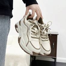 Zapatillas de deporte transpirables de moda para mujer, zapatillas de tenis casuales de suela gruesa - Caqui - Ver 9