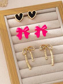 3 pares de pendientes clásicos de moda con delicado estampado de leopardo dorado y lazo en forma de corazón, adecuados para uso diario y como regalo, ideal para la temporada de bodas