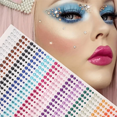 900pcs As A Fun, Affordable, And Eye-Catching Beauty Accessory, This 900-Piece Face Gem Sticker Set Is An Ideal Gift For Makeup Lovers, Festival-Goers, Party Animals, And Anyone Who Loves To Express Themselves Through Creative Beauty.