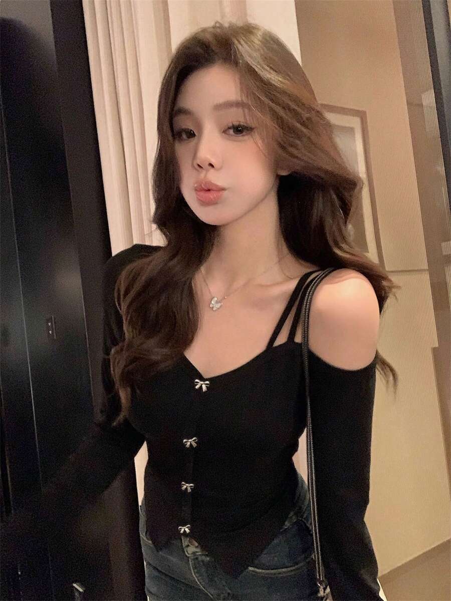 Elegant Black Bow Strap Sexy Open Shoulder Long Sleeve Top For Women, Suitable For Dates, Outings, And Commuting, Christmas, Autumn/Winter - Black - View 1