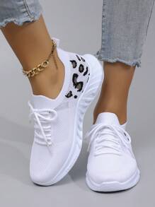 STEPREACH Women's Casual Sneakers, Breathable Mesh Fabric, Comfortable, Lightweight, Lace-Up, Solid Bright Color, Non-Slip, Wear-Resistant