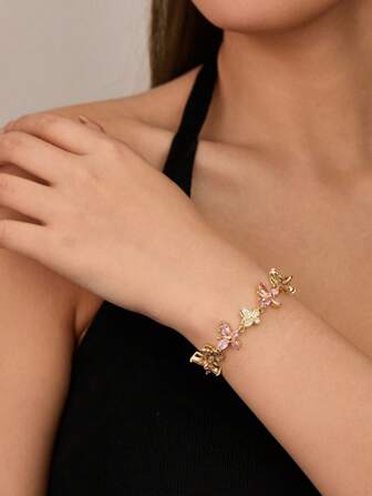 1 st kubiskt lyckofjärilsdesignat armband för kvinnor, överraskningspresent till alla hjärtans dag, födelsedag, mors dag, för mamma, flickvän eller dotter