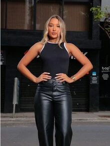 Regata Feminina Canelada Básica Premium