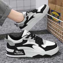 New Men Casual Shoes Low-Top Flat Lace-Up Fashion Sneakers Versatile Sports Shoes