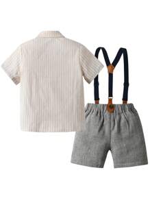 BLUE SAYING Outfit elegante da ragazzo - Camicia a maniche corte a righe con papillon, pantaloncini grigi con bretelle, molto adatto per spettacoli, matrimoni, feste di compleanno, banchetti, elegante e raffinato, per uso esterno - Grigio - Visualizzare 2