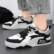 New Men Casual Shoes Low-Top Flat Lace-Up Fashion Sneakers Versatile Sports Shoes