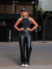 Regata Feminina Canelada Básica Premium