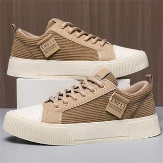 2025 新款透气休闲低帮运动鞋，轻便舒适，百搭时尚运动鞋，防滑，适合青少年和青年