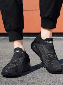 时尚一脚蹬运动鞋 - 透气面料鞋面,刺绣细节,适合所有季节的低帮运动鞋,MD 外底,舒适防臭鞋垫,欧洲和北美特别供应 - 淺灰色 - 查看 5