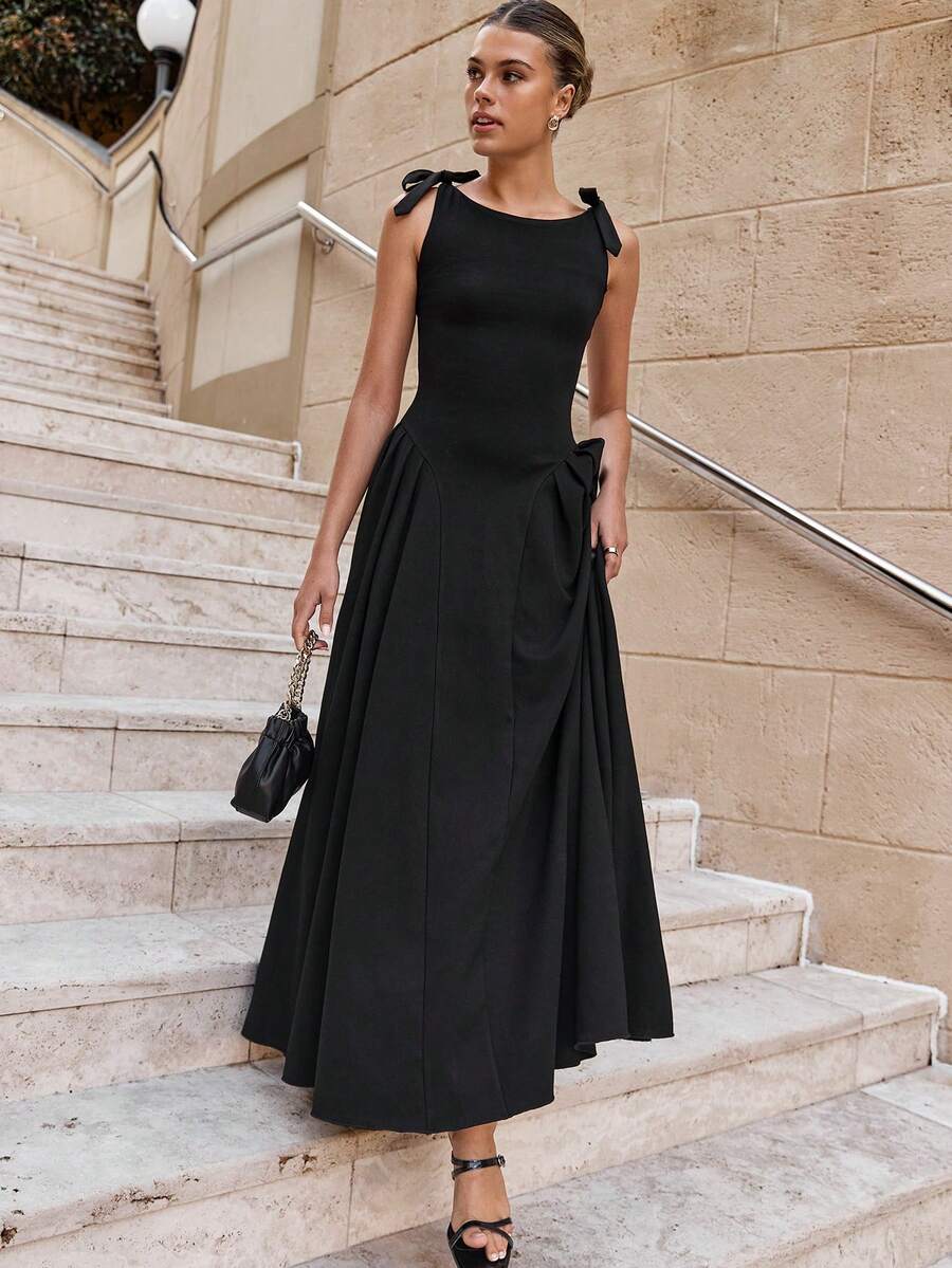 Women's Retro Solid Color Tie-Up Sleeveless Ruched Long Dress - Black - View 1