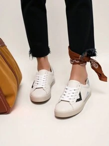 Kupbuty Sienna Sneakers – White With Silver Glitter Inserts