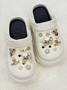 Nuevo accesorio de decoración de zapatos en forma de diamante, perla, corazón, bicicleta y conejo con diseño de gota de cristal, serie de conejos, 18 piezas extraíbles