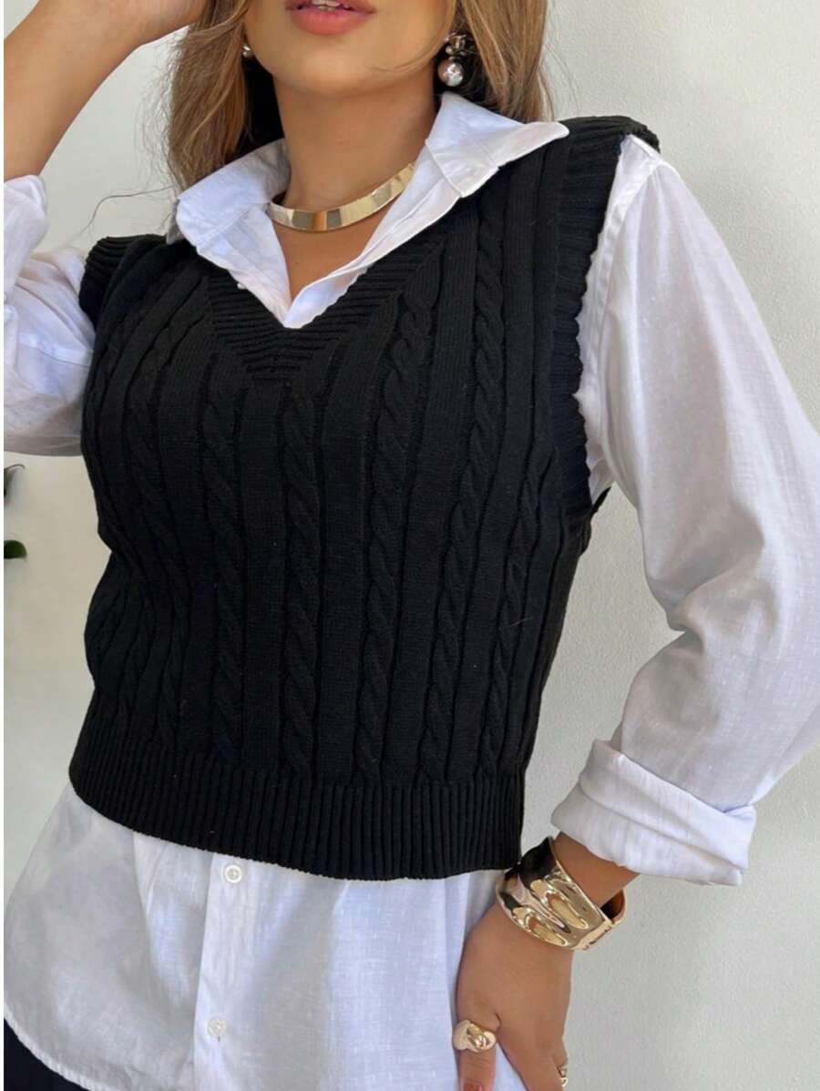 V-Neck Braided Knit Sweater Vest - Black - View 1