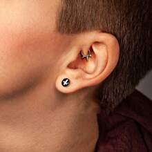 1PC Punk Septum Nose Ring Hoop G23 Titanium Hypoallergenic Hinged Lip Ring 16G 18K Gold Plated Spiked Nose/Lip Puncture, Cartilage Earring,Hoop Nostril Piercing Jewelry For Unisex ,Black Helix Tragus Ear Lobe 8mm 10mm Women And Men Body Pierecing Jewelry