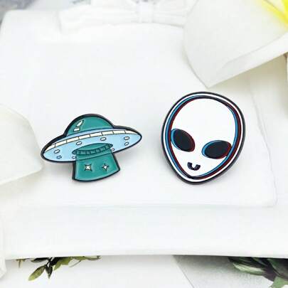 1 件/2 件通用 ET 和他的宇宙飞船创意卡通珐琅胸针，外星人街头风格锌合金卡通胸针装饰衣服、背包、所有季节衣服别针包饰品学校 Kpop 教师用品包饰可爱办公室配件衬衫夹克珠宝圣诞节万圣节秋冬配饰，适合青少年、青年、男士、休闲、户外、运动、度假、毕业礼物、生日、日常穿着衣服别针有趣的教师礼物服装配饰