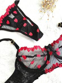 Conjunto de Lingerie Sexy Coração Encantado de Tule CLSCET042