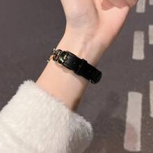 18mm/20mm/22mm 优质新月扣真皮表带，长度可调，兼容 Galaxy、Garmin、Amazfit 手表，柔软透气 - 黑金 - 查看 4