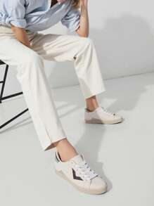 Kupbuty Sienna Sneakers – White With Silver Glitter Inserts